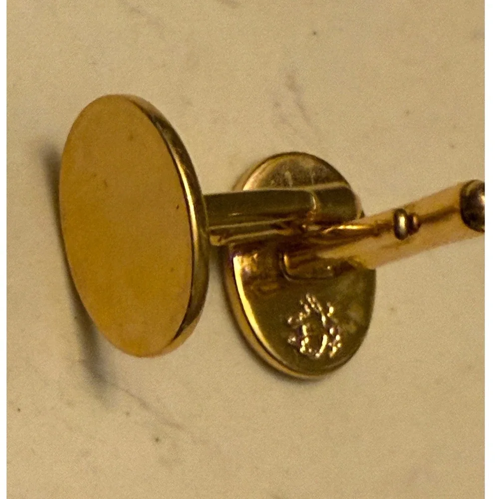 Brooks Brothers Gold Tone Oval Cufflinks with Golden Fleece Logo Toggle Back VTG